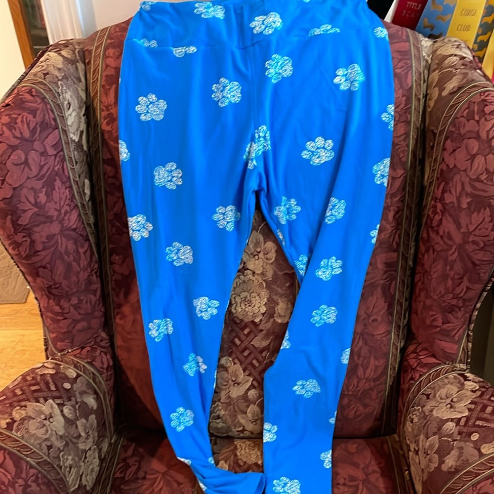 LuLaRoe how cute are these! Tall and Curvy